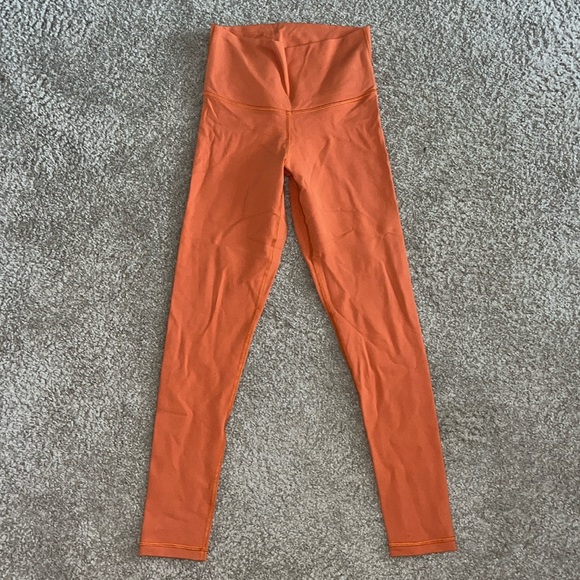 Aritzia Pants - Aritzia TnAction set